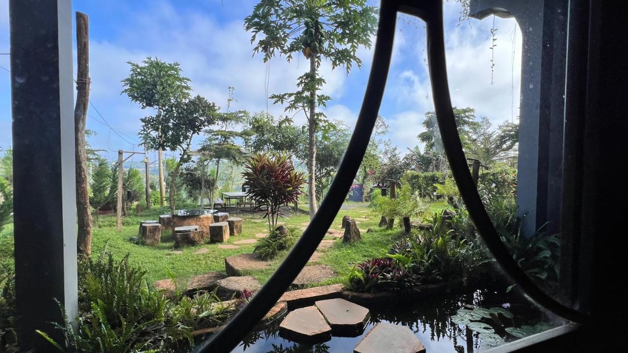Megarden Daknong Villa Gia Nghia Exterior photo