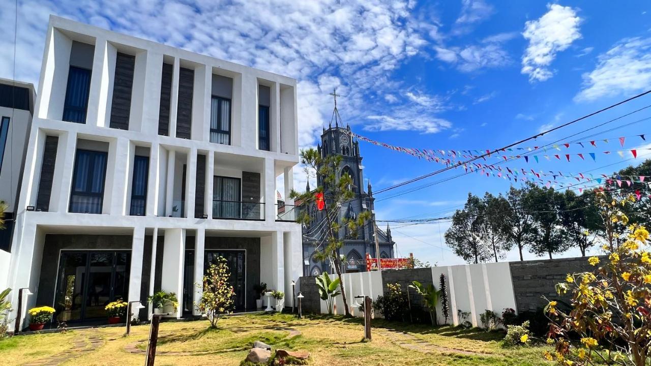 Megarden Daknong Villa Gia Nghia Exterior photo